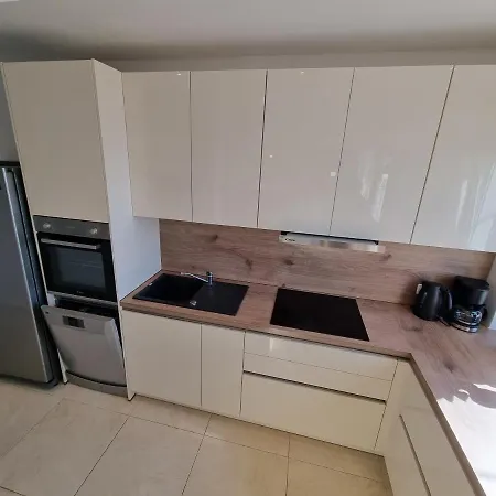 Niko Lux With Jacuzzi Only 70m From The شقة دْغاماي