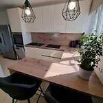 Niko Lux With Jacuzzi Only 70m From The 아파트 *