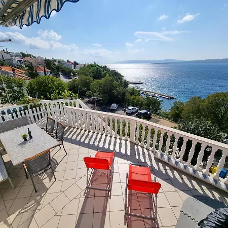 Daire Niko Lux With Jacuzzi Only 70m From The *